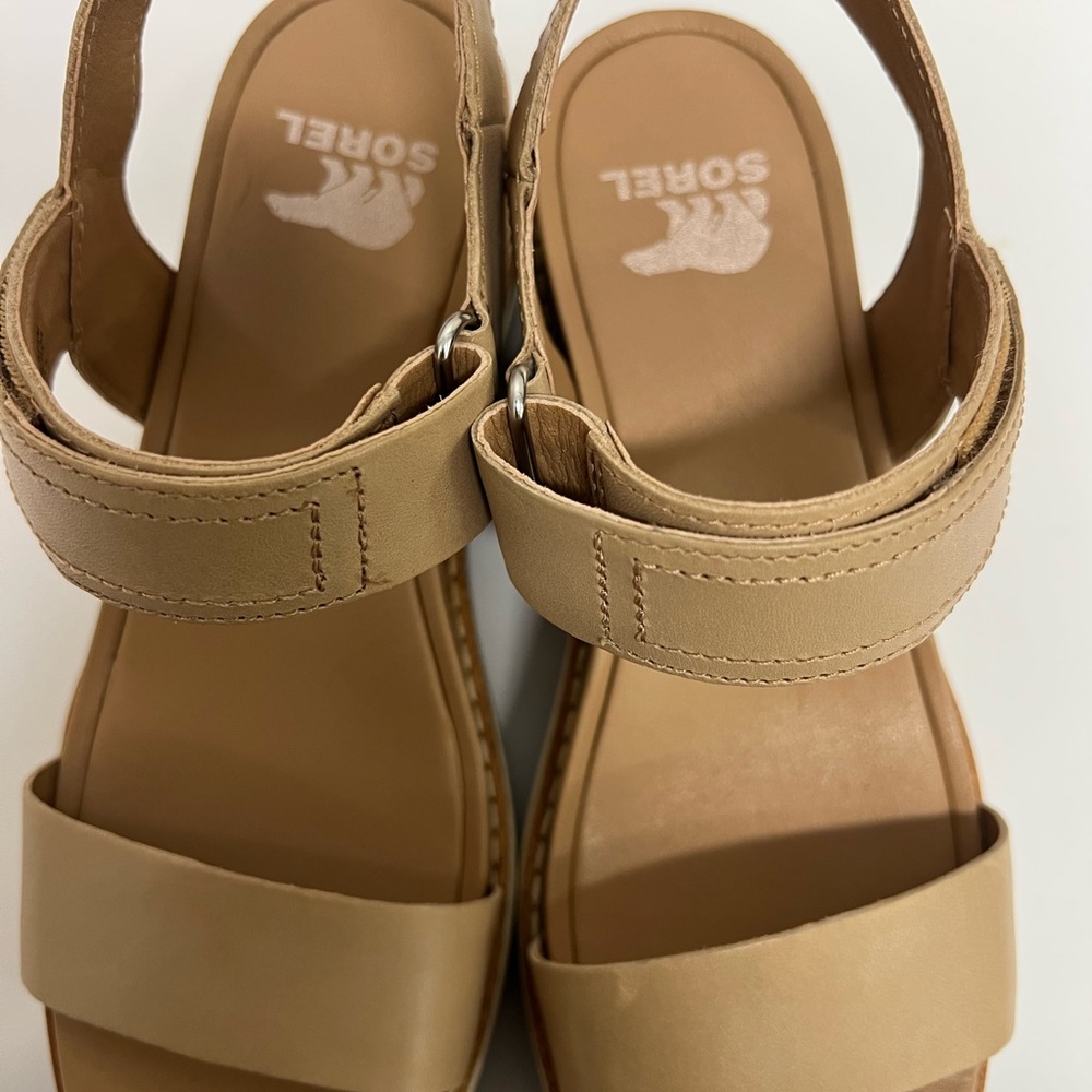 Sorel Women's Beige Strap Sandals
